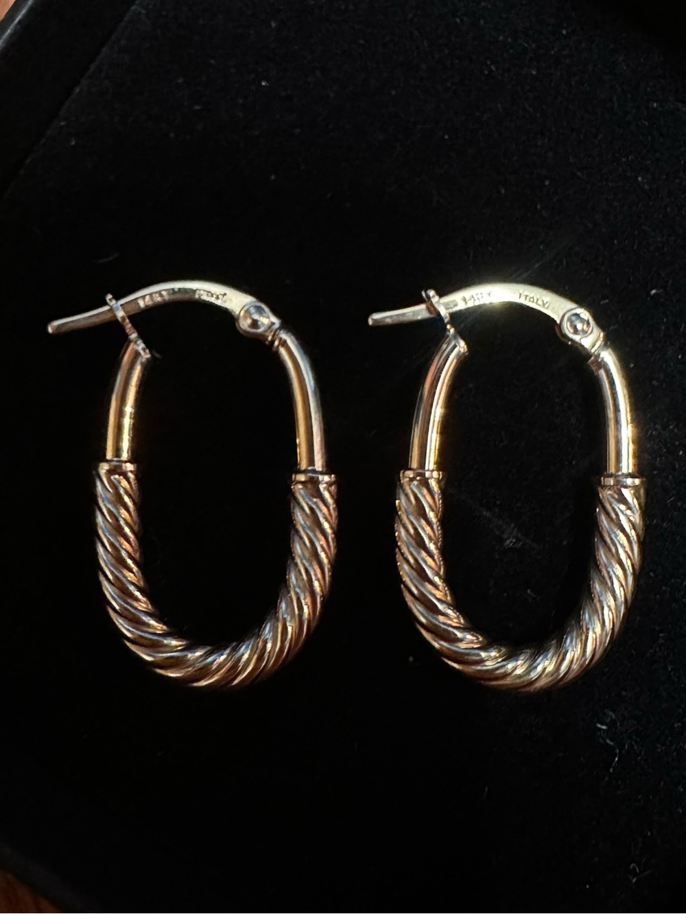 14K Gold Twisted Oval Hoop Earrings